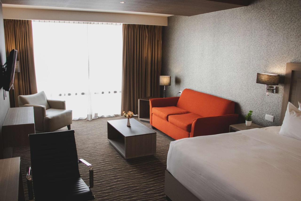 Hilton Garden Inn Leon Poliforum Экстерьер фото